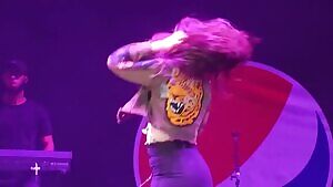Camila Cabello's shaking her ass for you