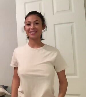 Shaking tits without bra