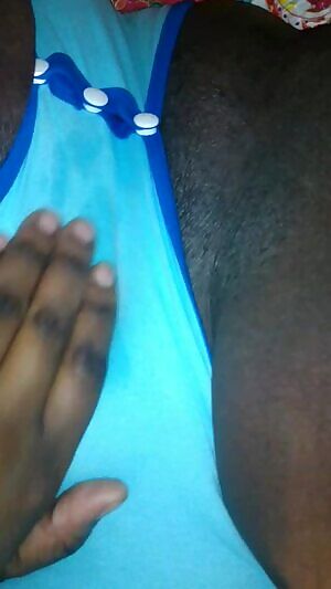 Would you unsnap me or just slip it to the side? 💙💦