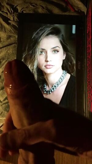 Ana de Armas