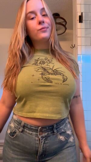 dropping my big areolas for ya