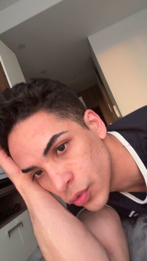 Hot Guys Cute Exposed Facial Gay