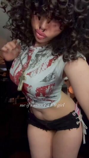 Slim thick baddies 19honeysuckle 24/7 Curvy