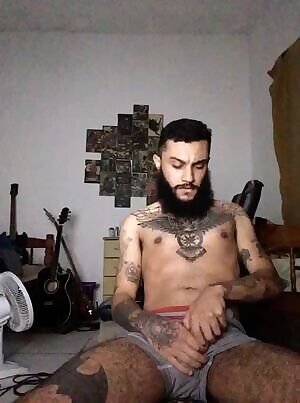 First time showing my face around here! Happy hump day in advance! 🤪☺️