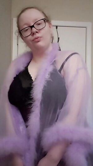 Messy hair don't care. Dancing for you 😘😍