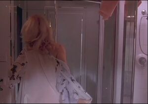 R/TousPublicsNudes Actress Ass Bathroom Big Tits