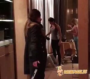 Tour through a room of timestopped models:)