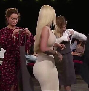 Kate Mara and Lily James can't stop miring Iggy Azalea's giant booty