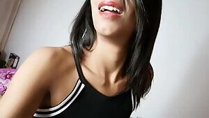 Horny 😈 and ready to drain your big load 👅💦 for the night on all over my petite body!!