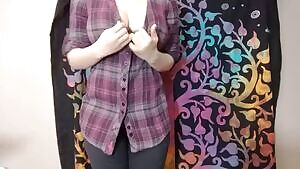 4 new premade eos available! Stripping, JOI, cuckolding, and teasing-- something for everyone! Also offering , cock s, and custom videos <3