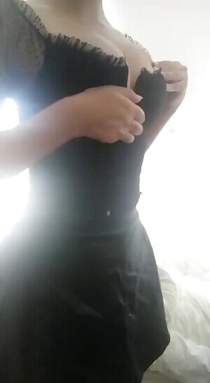 No, I Don't Have Anything To Do Besides Taking Nudes. I'm Bored