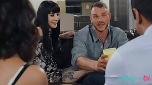 Dont Be A Square - Isabella Nice, Draven Navarro, Cliff Jensen, Charlotte Sartre