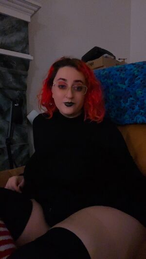 Thick Thighs Alt Alternative Chubby Red Hair