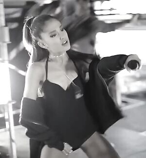 I want Ariana grande to ride my cock
