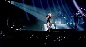 Taylor Swift Sexy Dance