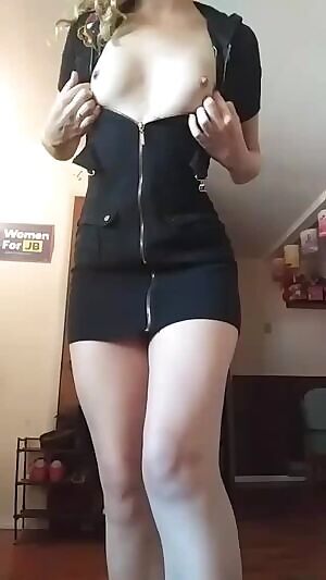 🐇 Catch me for a session or a cock today 🐇