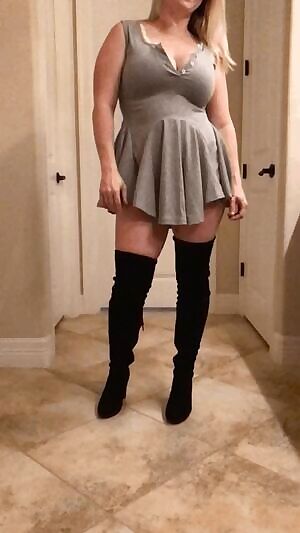 I found the perfect skirt for a windy day!