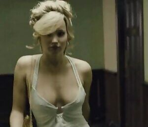 Jennifer Lawrence's bouncing cleavage in American Hustle .