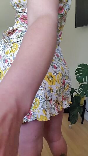 Big ass in that sundress 😯