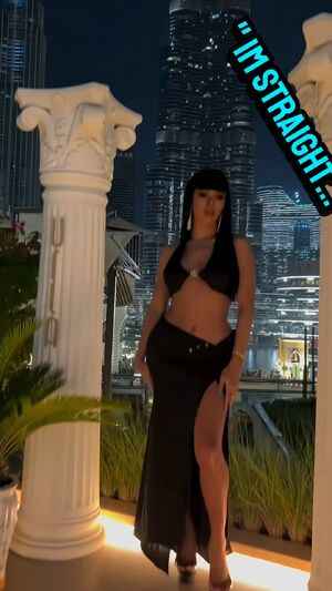 Shemale Fucks Him Trans Transexual Transgender