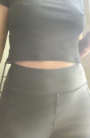 Thursday tease ☺️