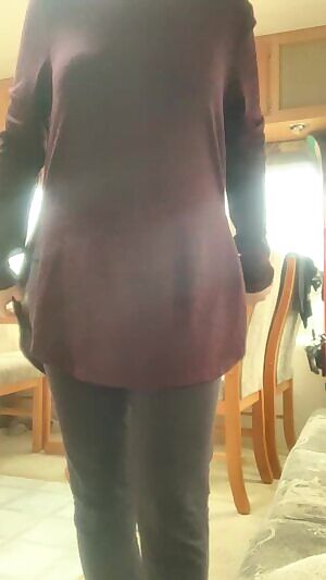 I’m afraid to admit I own a lot of long shirts to cover myself, but luckily if you’re browsing here you get to see what’s beneath them