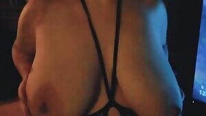 I'm sorry for the bad lighting but still a nice view I hope 💗