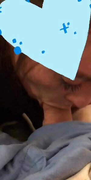 My gf swallowing a thick load