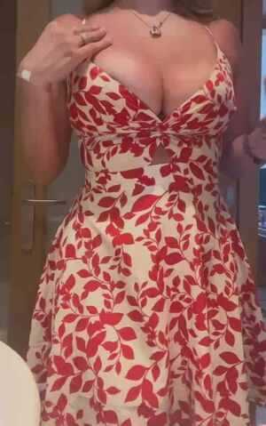 I should get cream pied for looking this hot in a dress