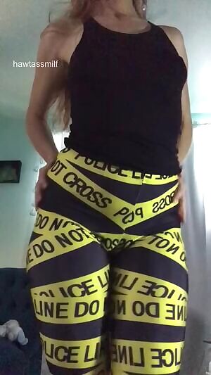 My leggings are becoming handy nowadays. I hope you're staying healthy and horny! 😘