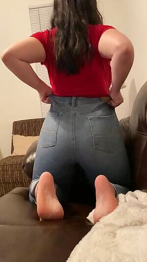 Have you seen a fatter ass and a smaller waist..???? probably, but i’m still cute