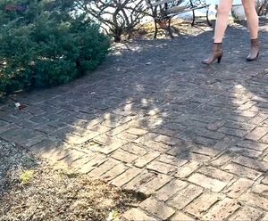 Public Urination Pee Peeing Skirt