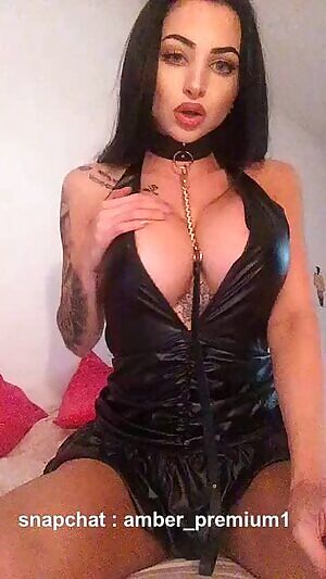 i need someone to play with them 😝😝