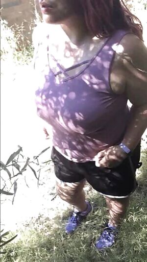 full frontal Friday 😍 on my morning jog in public 🙈 for the sole purpose of making you feel better this morning