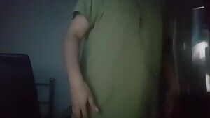 Dancing to Gimme More, and a litte tipsy. This is how I spend my Friday night 😂😊