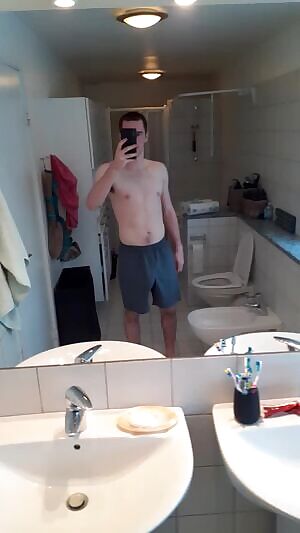 This is exactly what I wore in the park today working out, dw I wasnt quite as hard and made sure to stay hidden