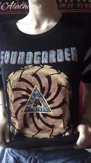 Small nips, great boobs DROP