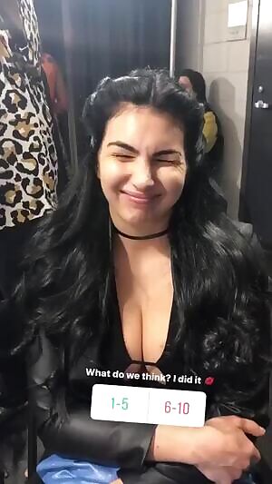 What Billie Kay looks like before WWE’s shitty makeup team gets to her