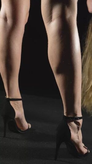 Leg Wrap Amateur Ass Big Tits