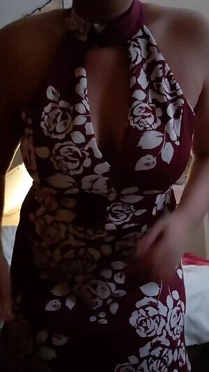 No underwear made it a lot easier to sneak away and have a little un tonight