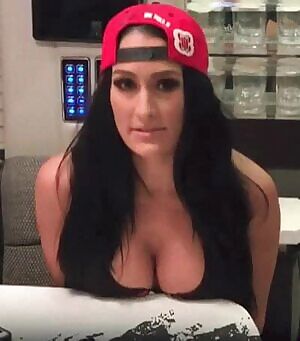 Nikki Bella