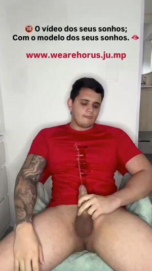 Male Pissing Big Dick Cumshot Golden Shower