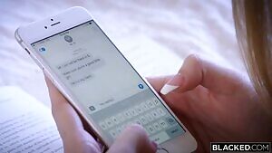 Kendra Sunderland is 