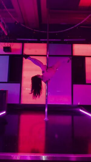 Sex & Dance Dancer Stripper