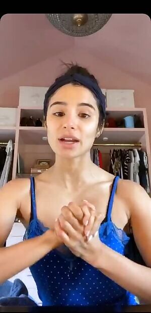 Bi buds for Diane Guerrero?