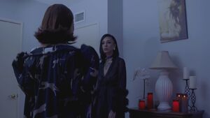 B-Movie Babes Celebrity Lesbian r/BmovieBabes