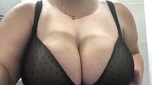 Jiggle jiggle