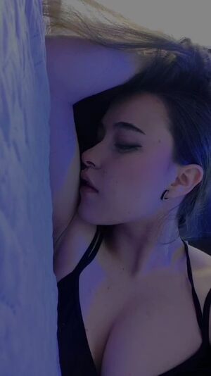 Crossed Legs Anal Blowjob Cum Hardcore