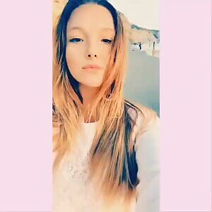 Catch a glimpse of that booty...