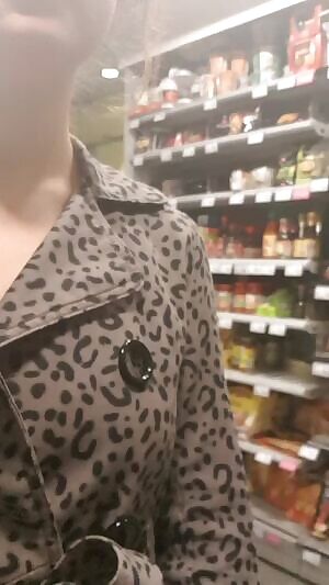 My irst supermarket exhibition!!! almost got caught on my second attempt!